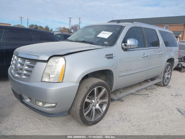 Photo 1 VIN: 1GYUKJEF1AR120234 - CADILLAC ESCALADE ESV 