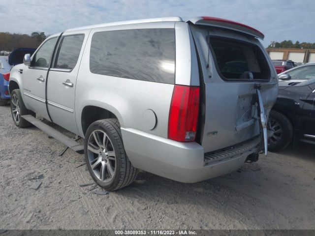 Photo 2 VIN: 1GYUKJEF1AR120234 - CADILLAC ESCALADE ESV 