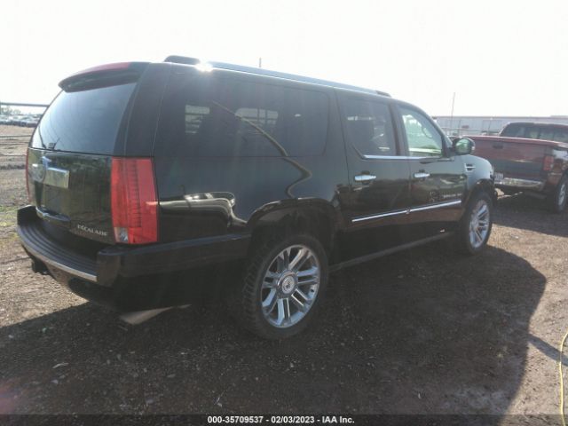 Photo 3 VIN: 1GYUKKEF7AR148013 - CADILLAC ESCALADE ESV 