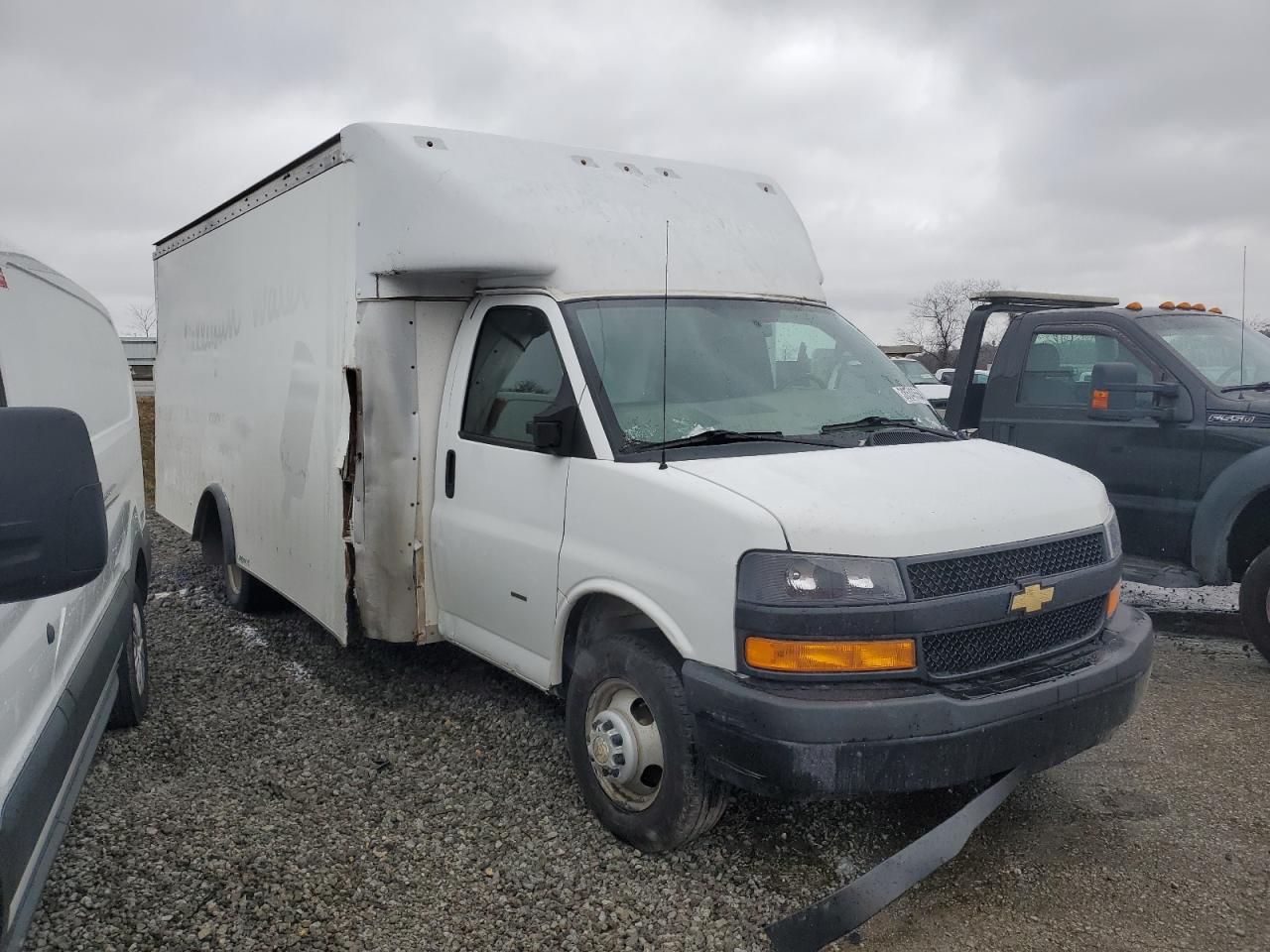 Photo 3 VIN: 1HA3GTCG3LN002296 - CHEVROLET EXPRESS 