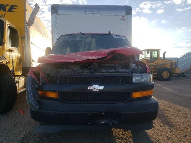 Photo 4 VIN: 1HA3GTCG8JN005014 - CHEVROLET BOX TRUCK 