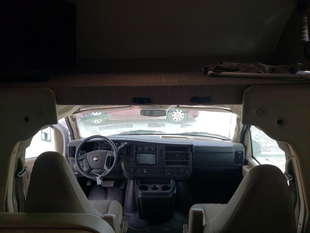 Photo 4 VIN: 1HA6GUCG4LN011978 - CHEVROLET EXPRESS 