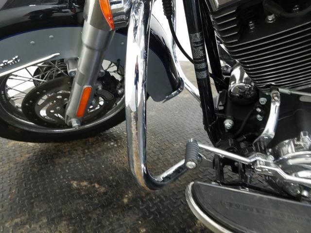 Photo 15 VIN: 1HD1BWV18DB026437 - HARLEY-DAVIDSON FLSTC HERI 