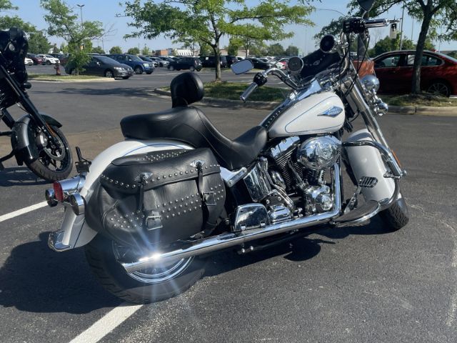 Photo 2 VIN: 1HD1BWV1XDB028500 - HARLEY-DAVIDSON FLSTC 