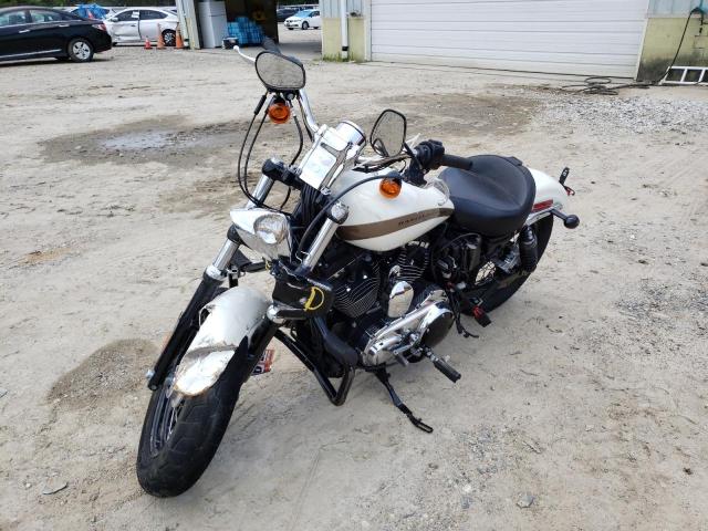 Photo 1 VIN: 1HD1CT316JC424900 - HARLEY-DAVIDSON XL1200 C 