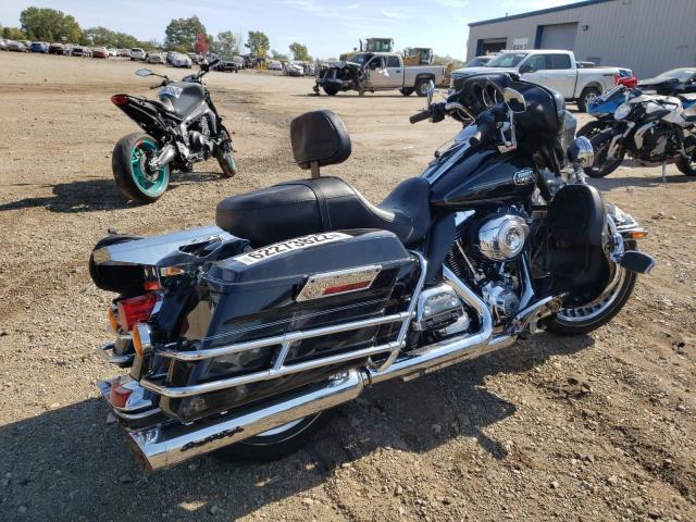 Photo 3 VIN: 1HD1FCM13DB677236 - HARLEY-DAVIDSON FLHTCU ULT 