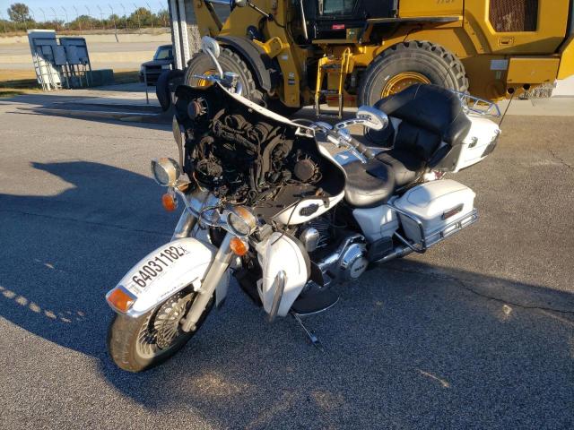 Photo 1 VIN: 1HD1FCM1XCB638710 - HARLEY-DAVIDSON FLHTCU ULT 