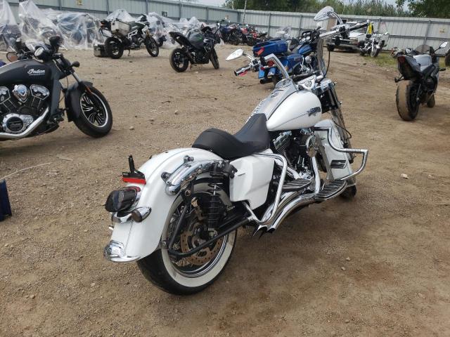 Photo 3 VIN: 1HD1FRM18CB625828 - HARLEY-DAVIDSON FLHRC ROAD 