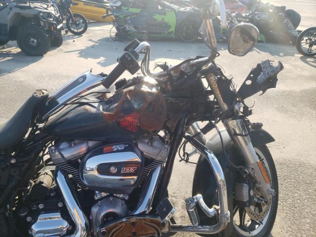 Photo 8 VIN: 1HD1FVC29KB650688 - HARLEY-DAVIDSON FLHT 