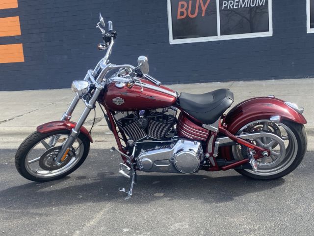 Photo 2 VIN: 1HD1JK510AB021143 - HARLEY-DAVIDSON FXCWC 