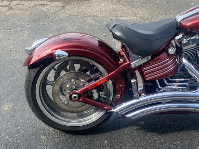 Photo 8 VIN: 1HD1JK510AB021143 - HARLEY-DAVIDSON FXCWC 