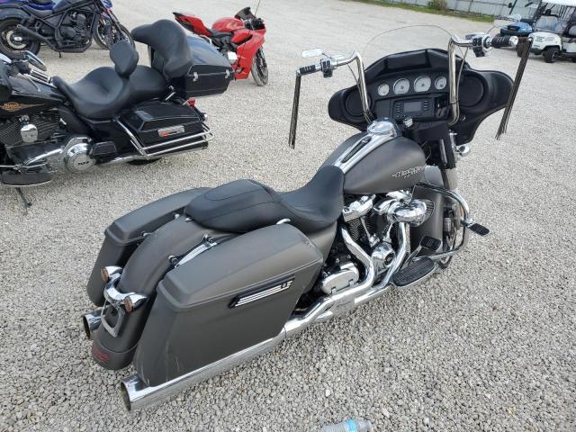 Photo 3 VIN: 1HD1KBC13JB622742 - HARLEY-DAVIDSON FLHX STREE 