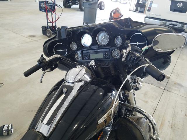 Photo 4 VIN: 1HD1KEM1XAB609213 - HARLEY-DAVIDSON FLHTK 