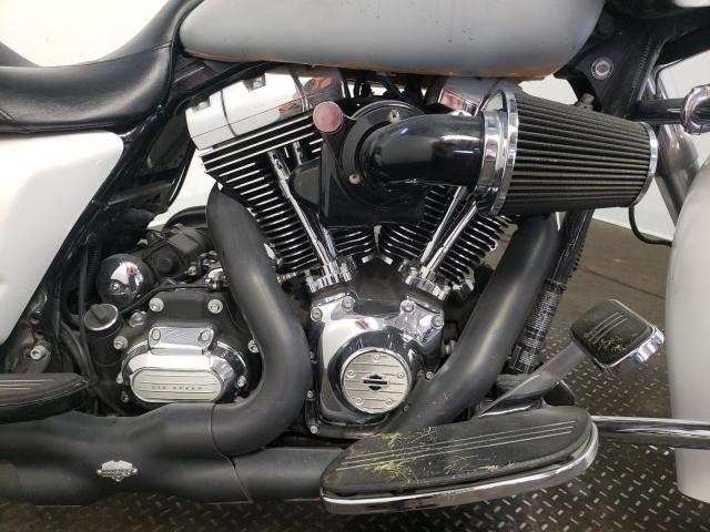 Photo 6 VIN: 1HD1KHM17CB688845 - HARLEY-DAVIDSON FLTRX ROAD 