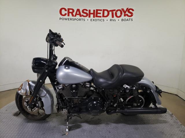 Photo 2 VIN: 1HD1KVP17LB637582 - HARLEY-DAVIDSON FLHRXS 