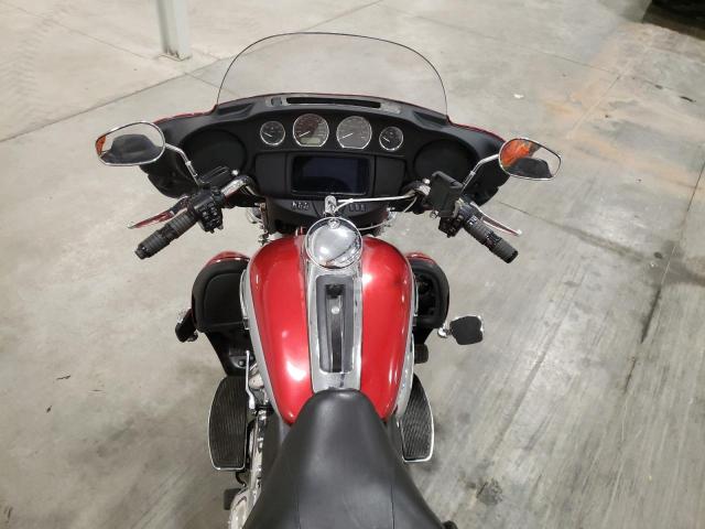 Photo 4 VIN: 1HD1MAF10KB856323 - HARLEY-DAVIDSON FLHTCUTG 