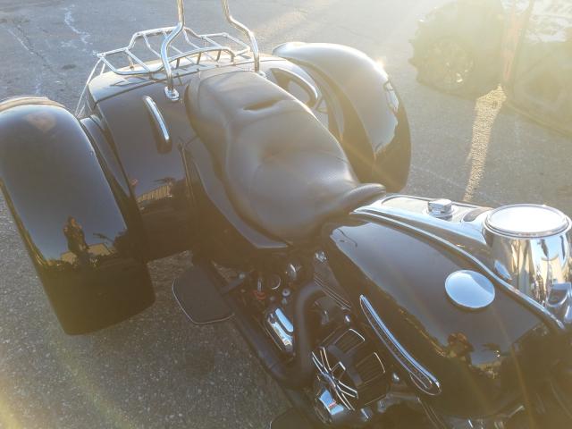 Photo 5 VIN: 1HD1MCM1XGB861597 - HARLEY-DAVIDSON FLRT FREE 