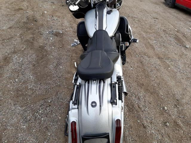 Photo 5 VIN: 1HD1PXN10FB960957 - HARLEY-DAVIDSON FLHXSE CVO 