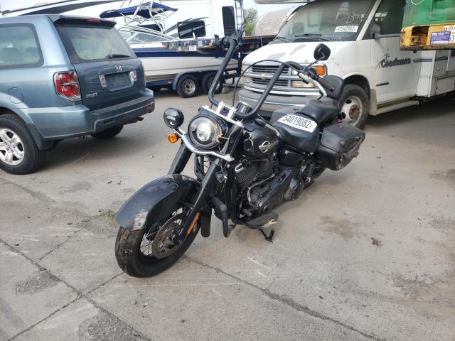 Photo 1 VIN: 1HD1YAJ61KB057920 - HARLEY-DAVIDSON FLHC 