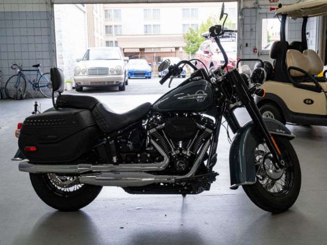 Photo 2 VIN: 1HD1YBK11LB027441 - HARLEY-DAVIDSON FLHCS 