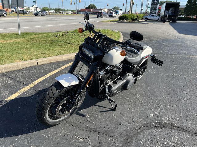 Photo 3 VIN: 1HD1YLK16JC018179 - HARLEY-DAVIDSON FXFBS 