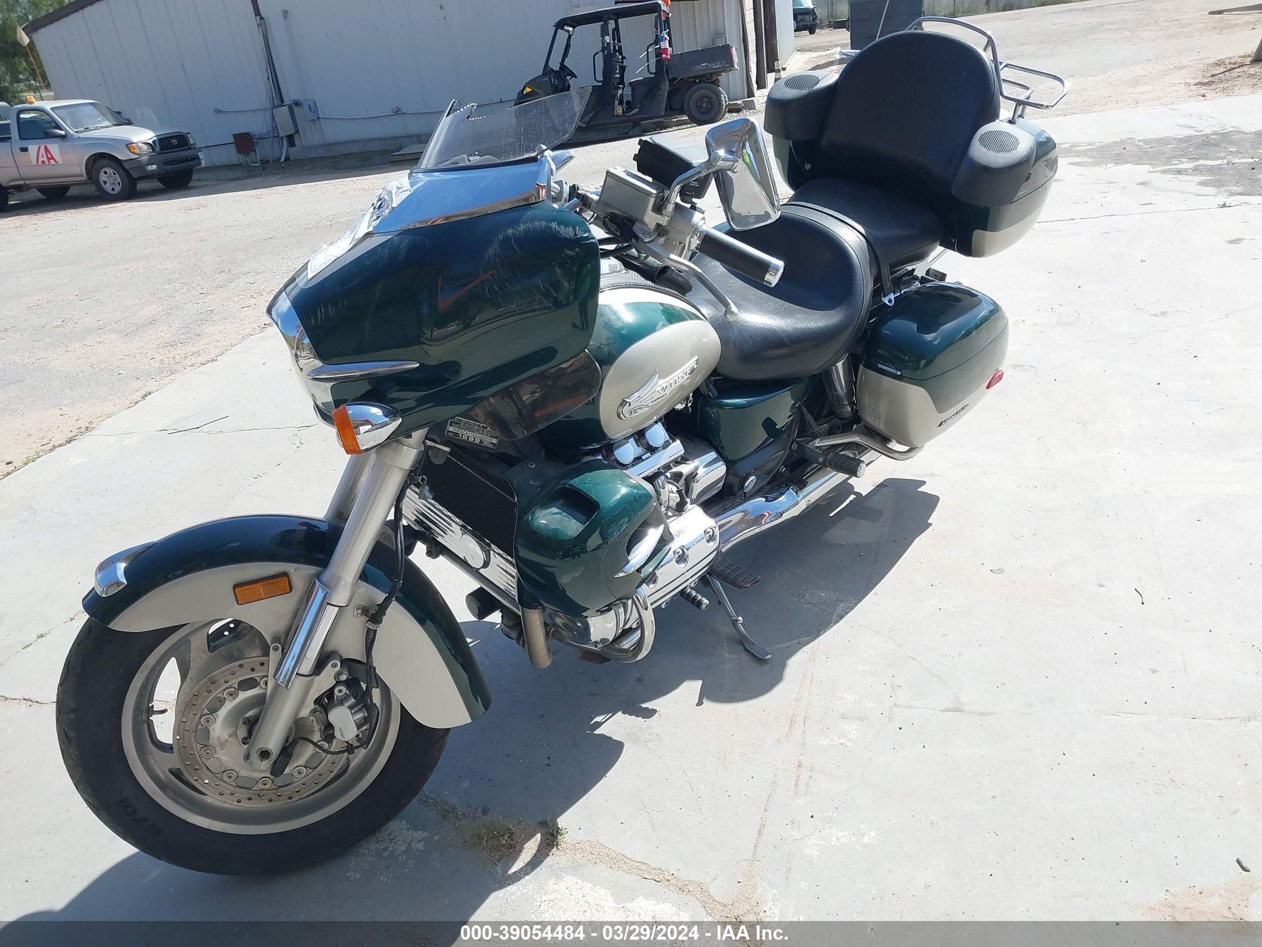 Photo 1 VIN: 1HFSC411XXA000399 - HONDA NULL 