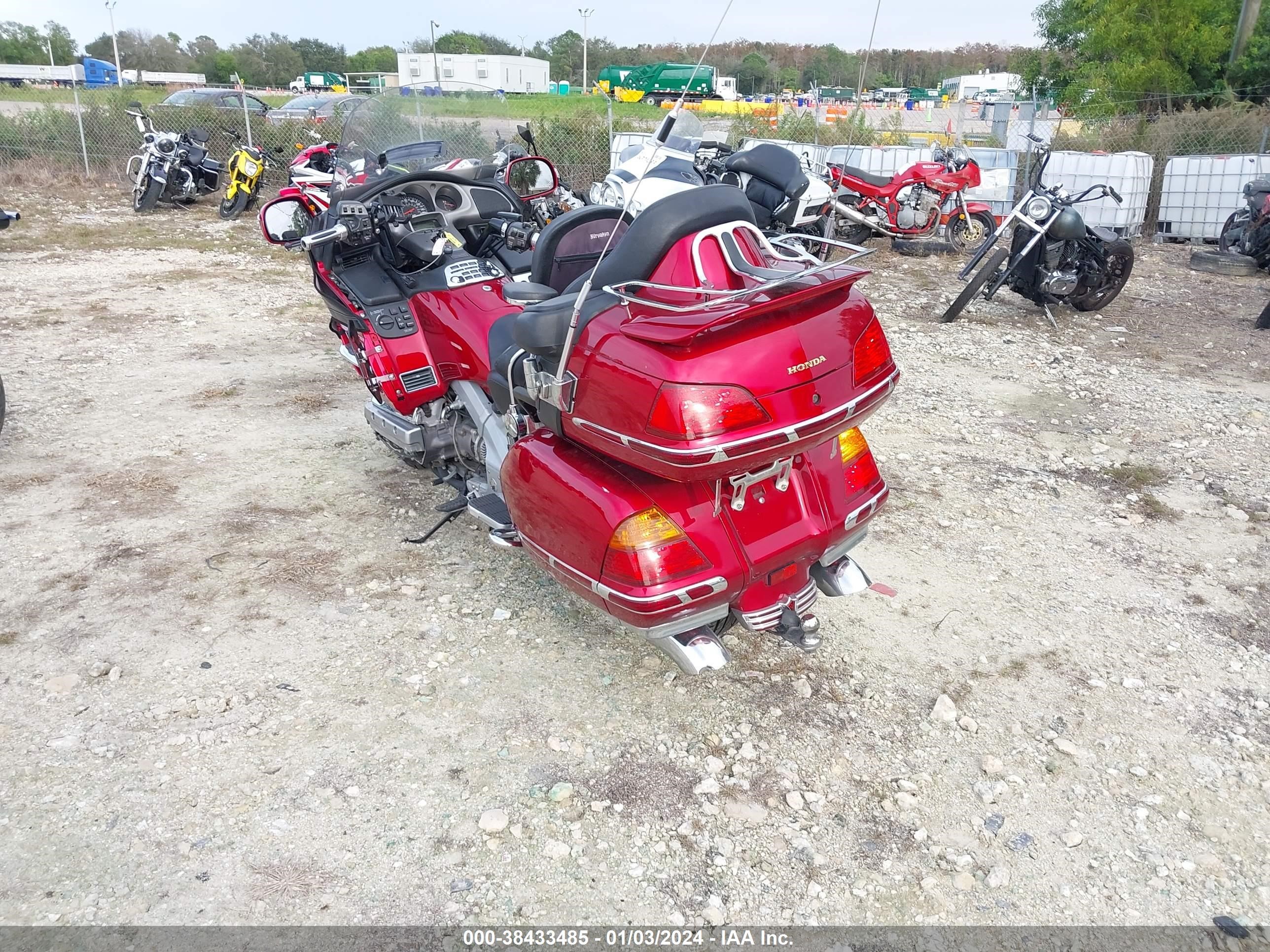 Photo 2 VIN: 1HFSC47024A307608 - HONDA NULL 