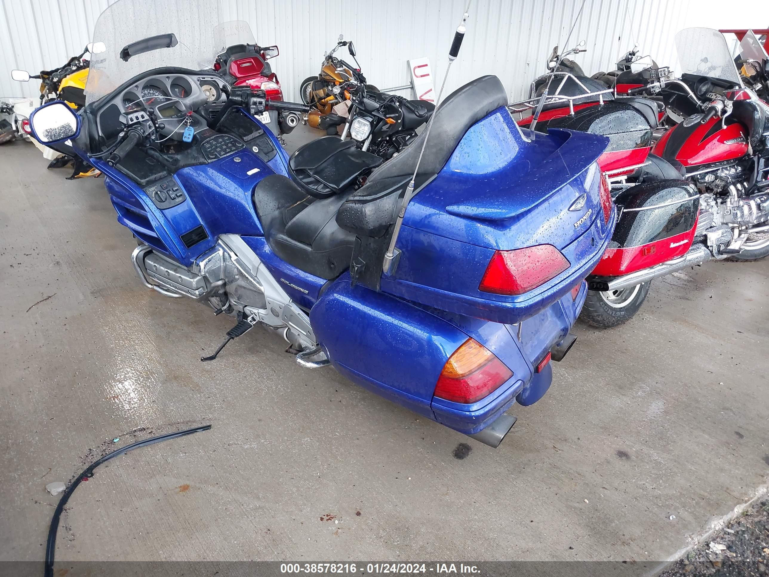 Photo 2 VIN: 1HFSC47025A400856 - HONDA NULL 