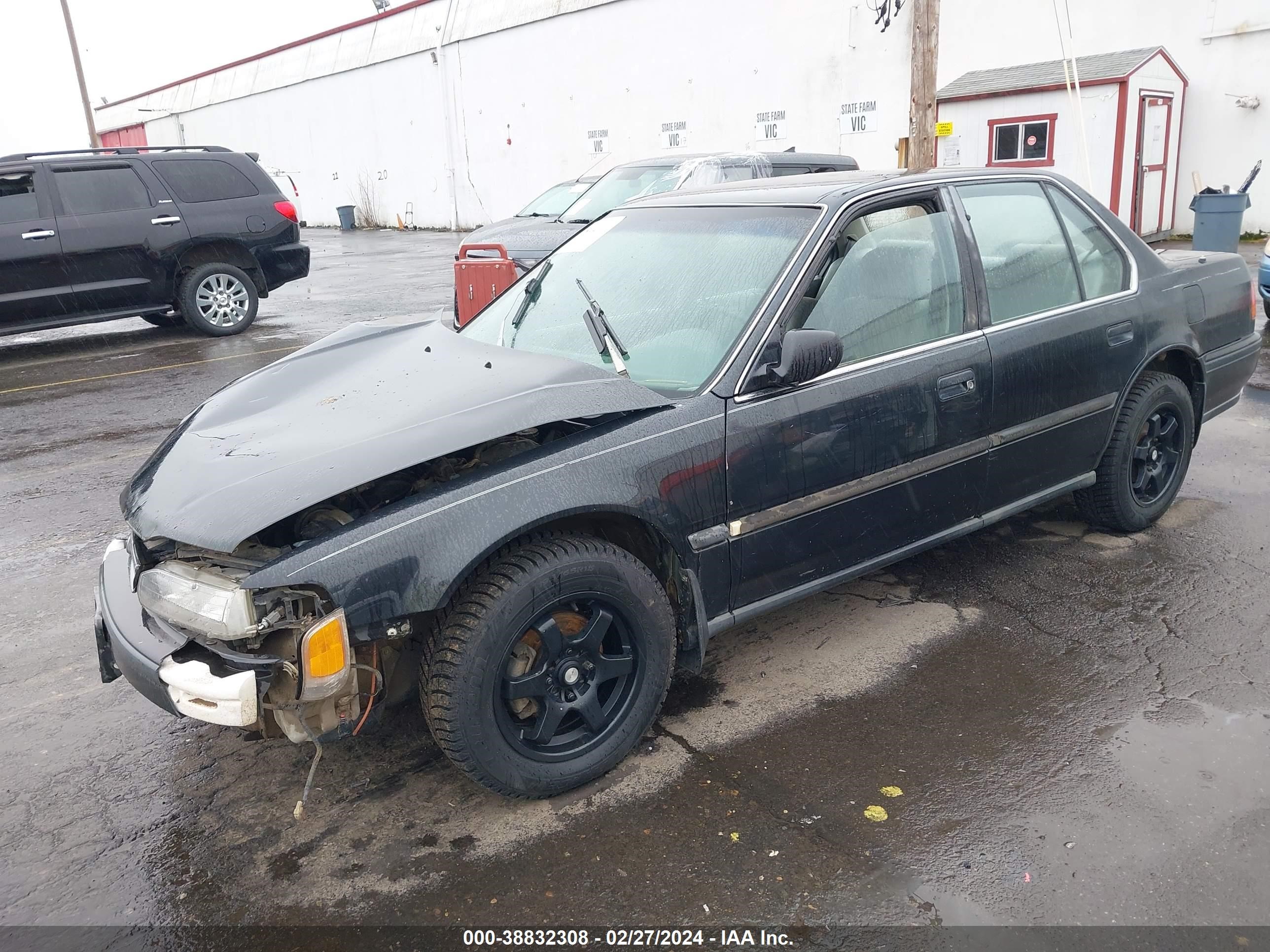 Photo 1 VIN: 1HGCB7557NA026764 - HONDA ACCORD 