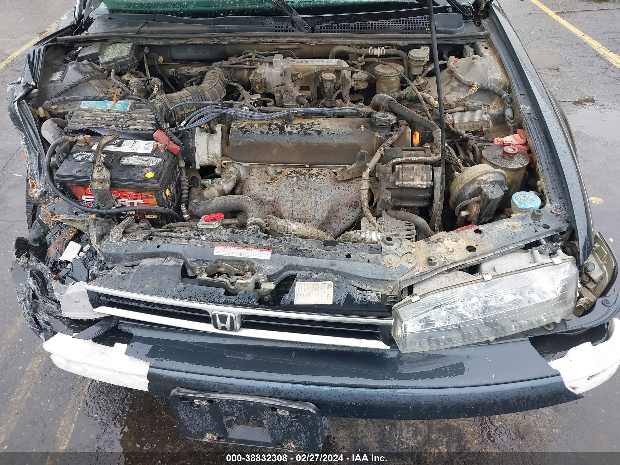 Photo 9 VIN: 1HGCB7557NA026764 - HONDA ACCORD 