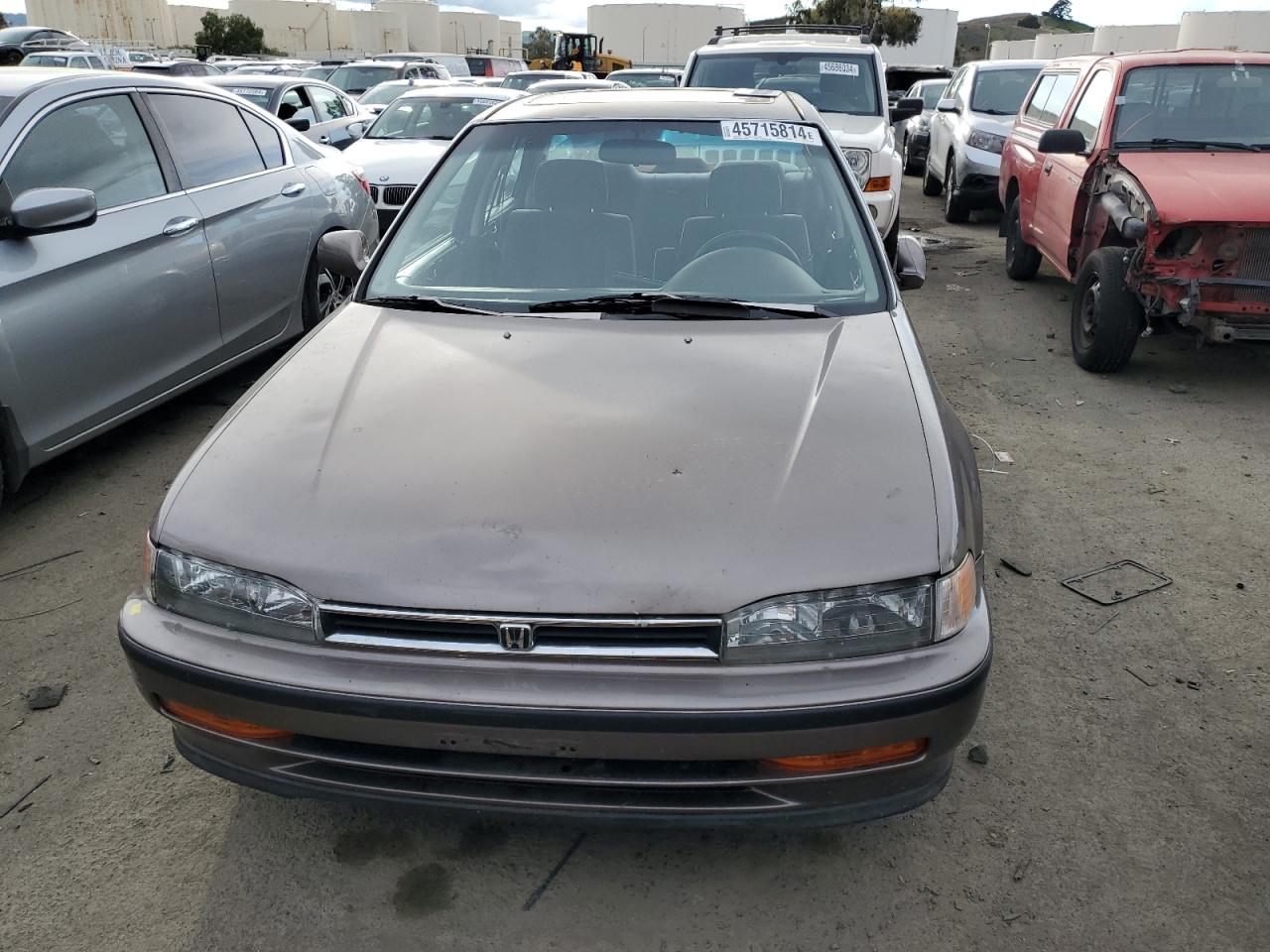 Photo 4 VIN: 1HGCB7572NA085349 - HONDA ACCORD 