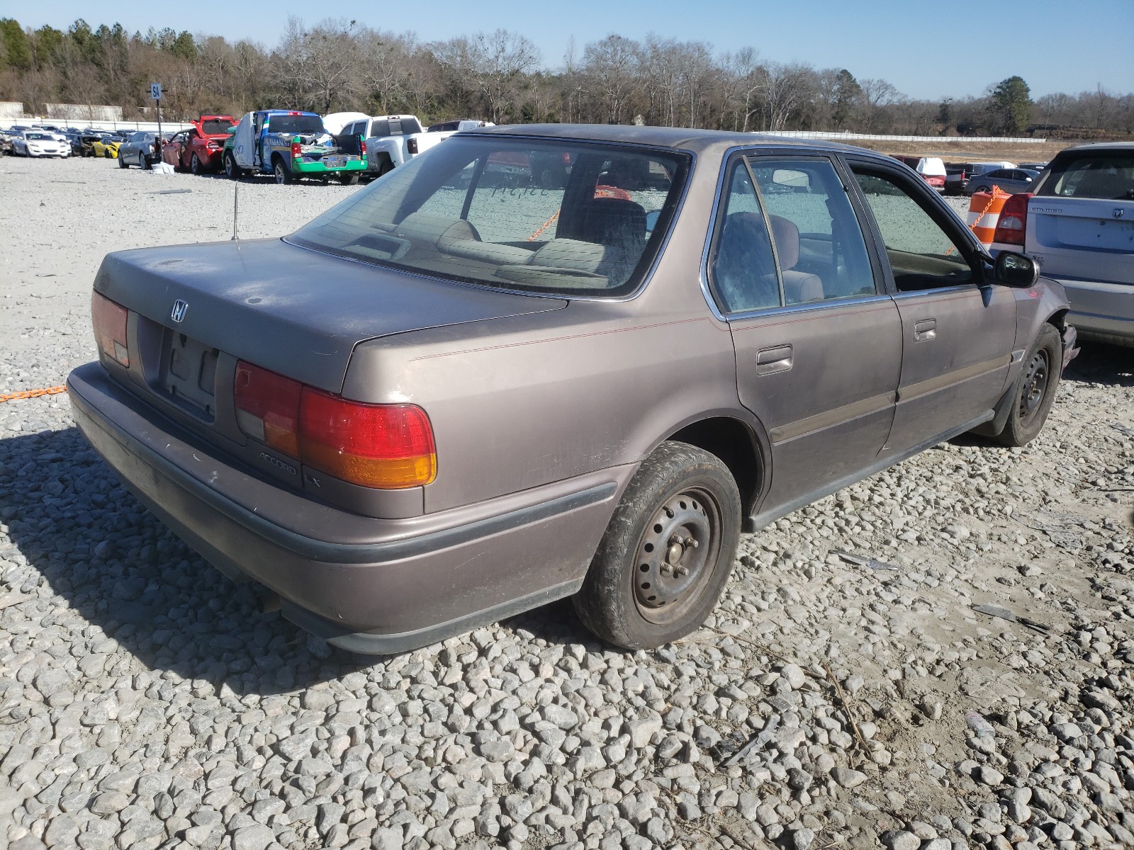 Photo 3 VIN: 1HGCB7659PA106651 - HONDA ACCORD 