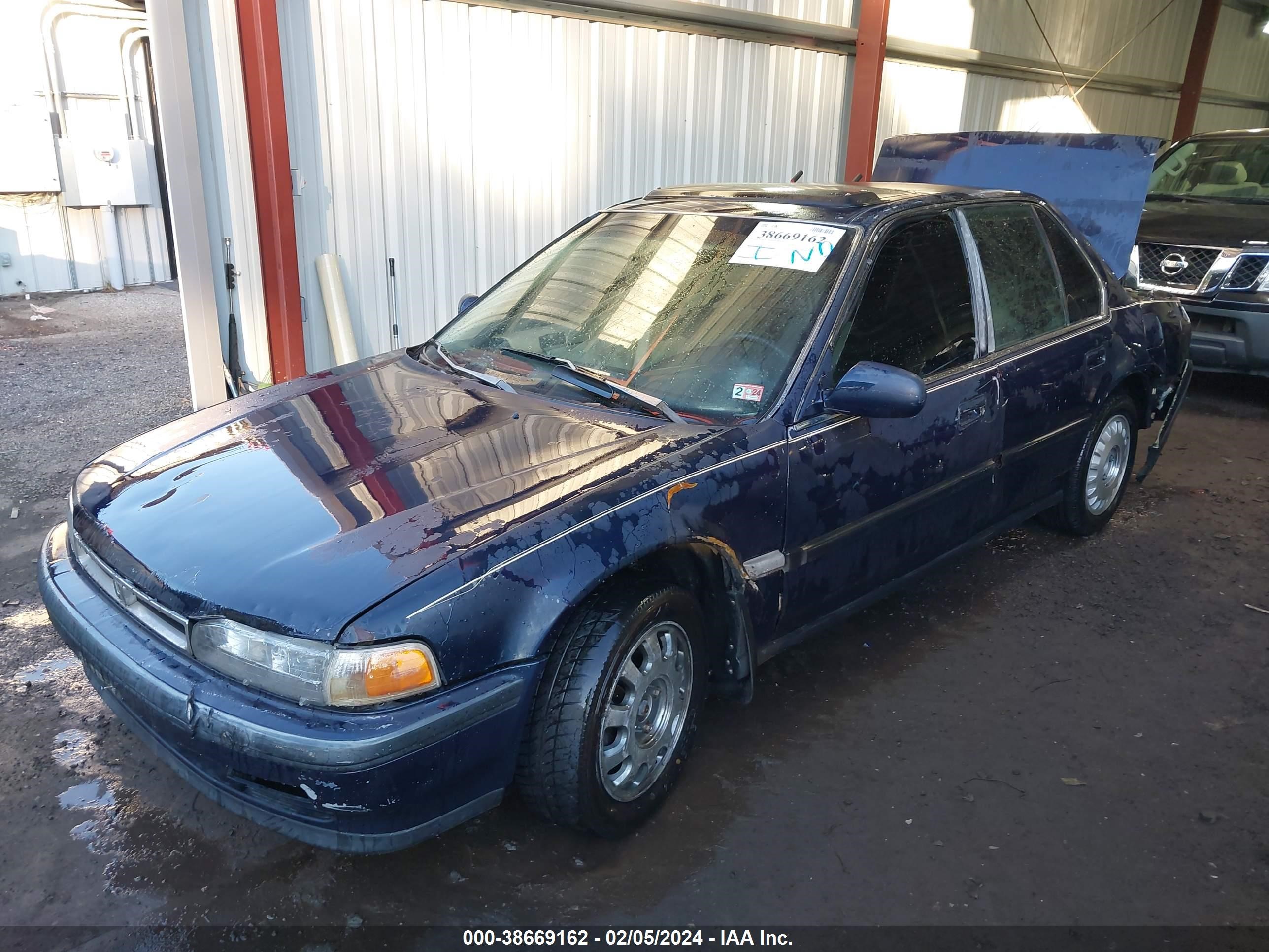 Photo 1 VIN: 1HGCB7661LA066343 - HONDA ACCORD 