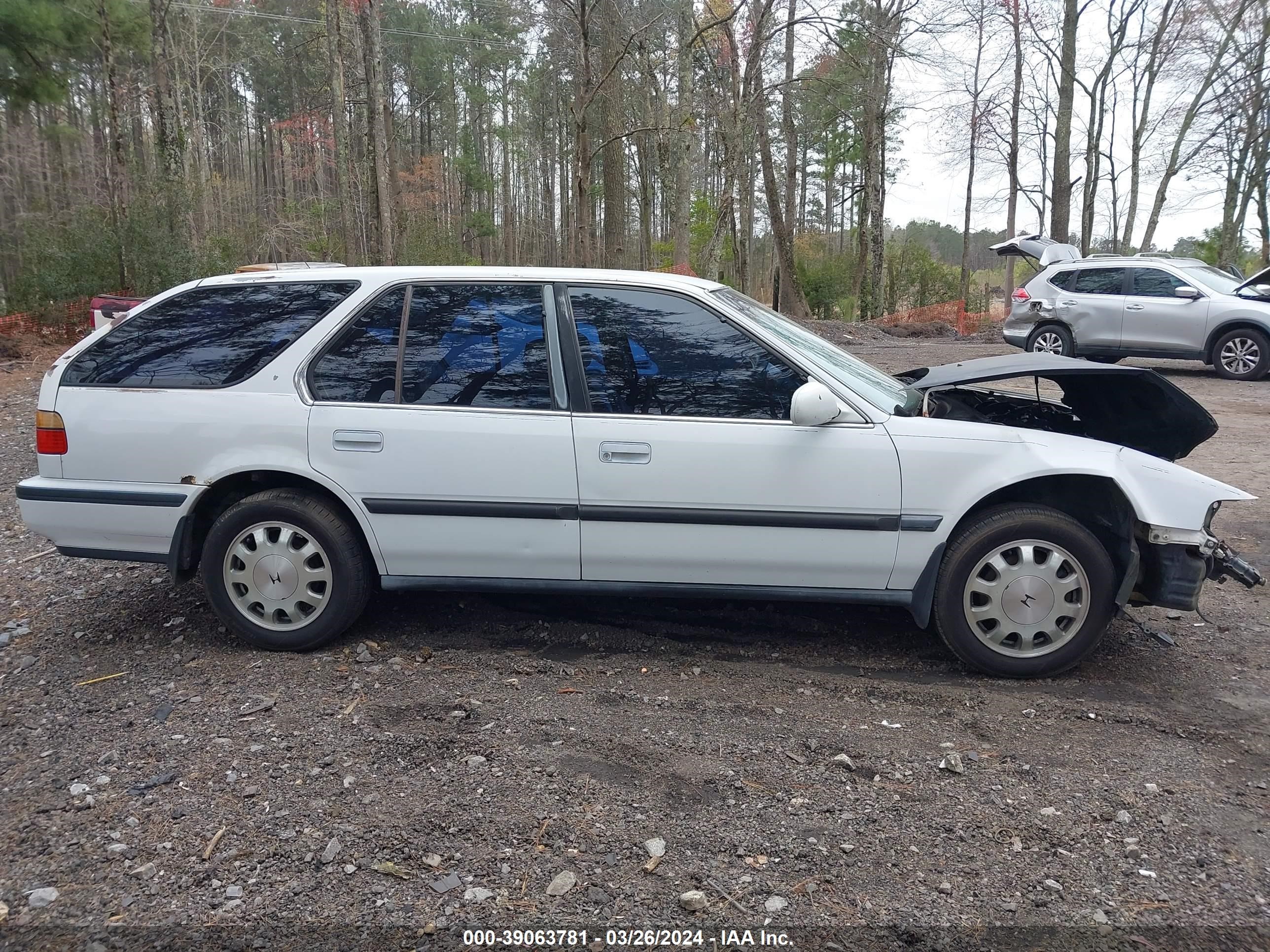 Photo 12 VIN: 1HGCB9758PA001562 - HONDA ACCORD 