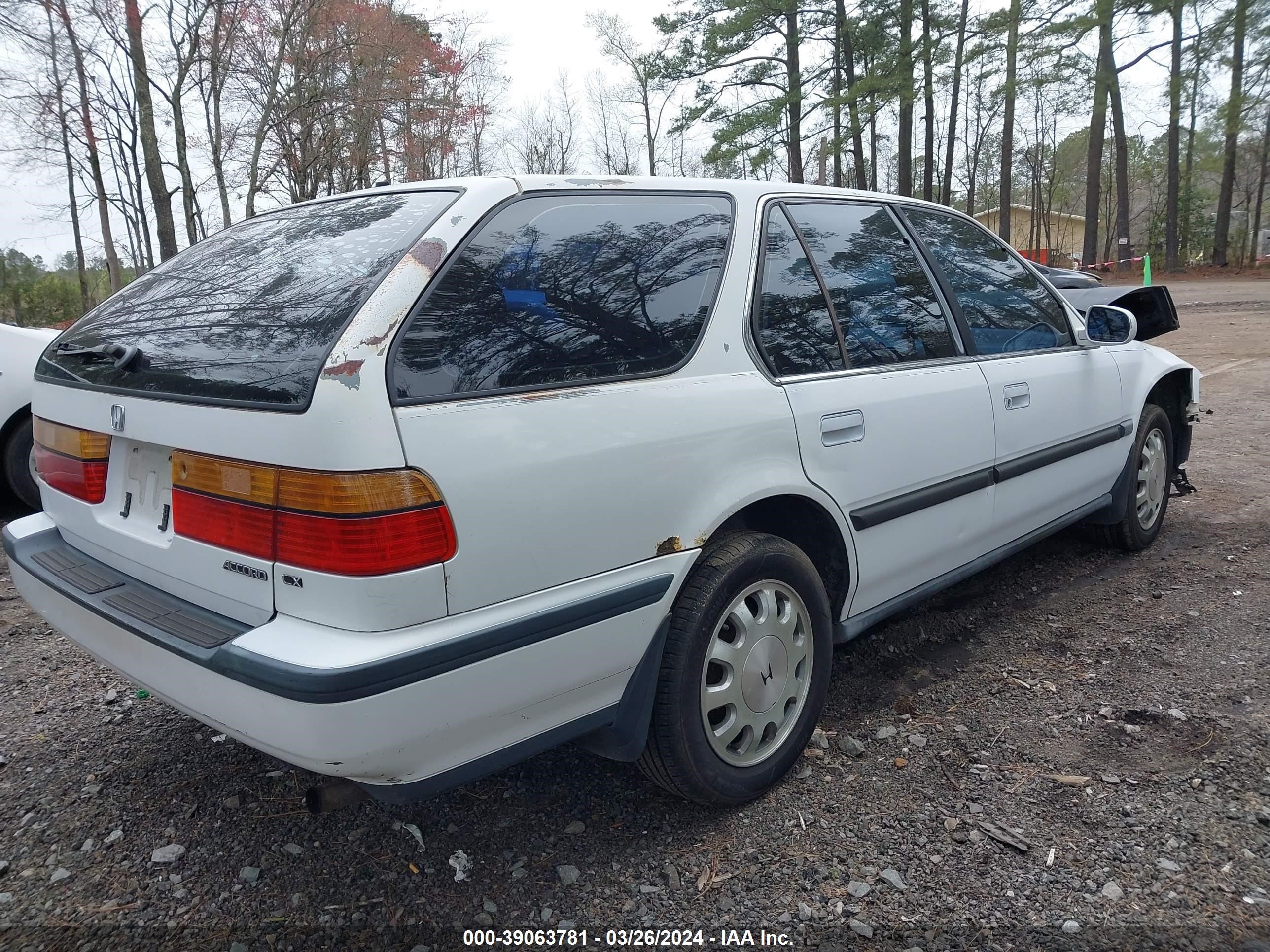 Photo 3 VIN: 1HGCB9758PA001562 - HONDA ACCORD 