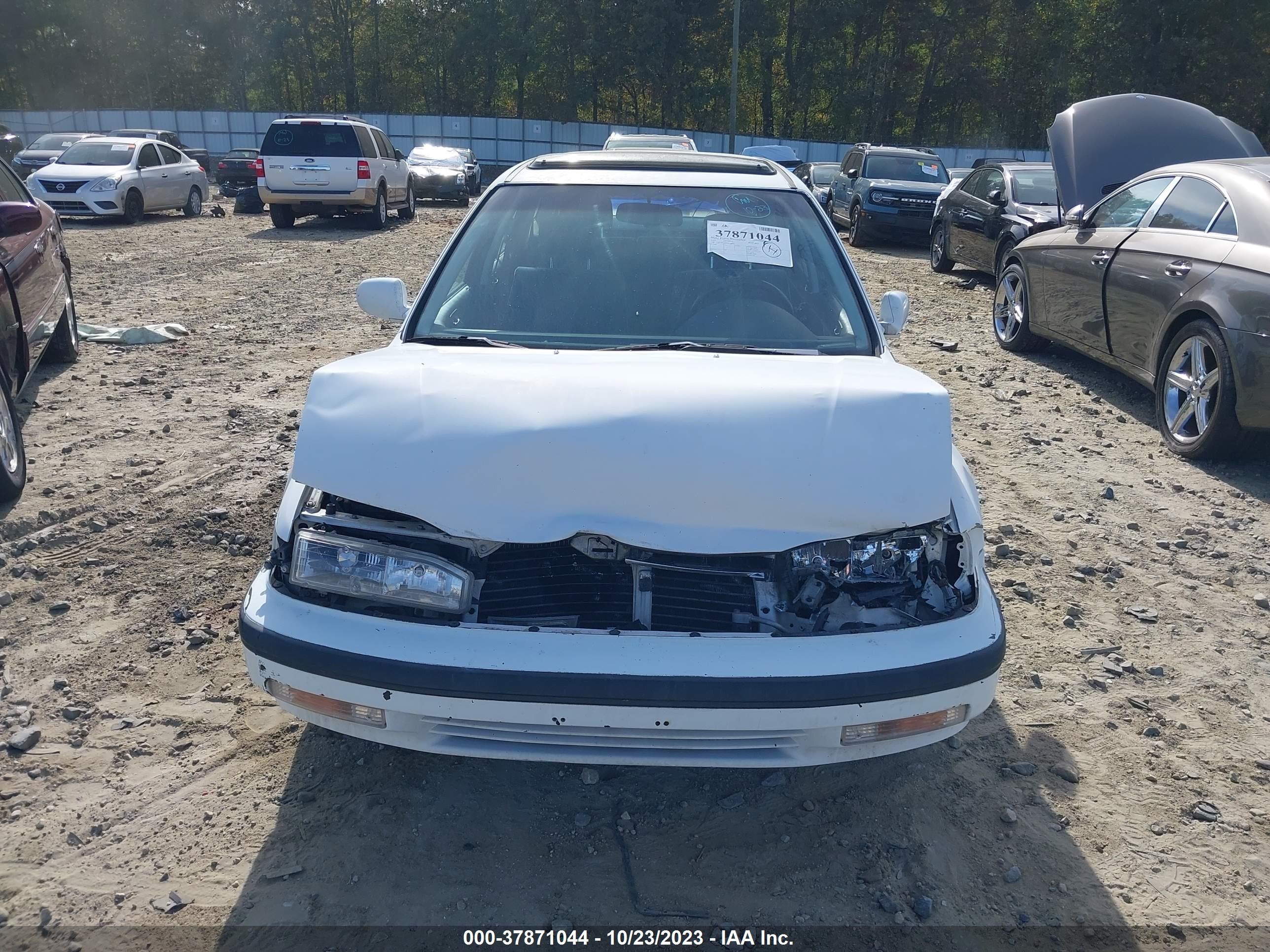 Photo 11 VIN: 1HGCB9860MA019640 - HONDA ACCORD 