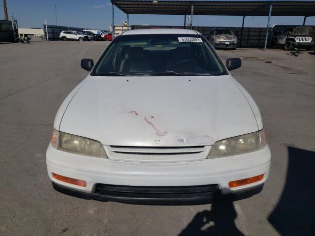 Photo 4 VIN: 1HGCD5528RA105032 - HONDA ACCORD DX 