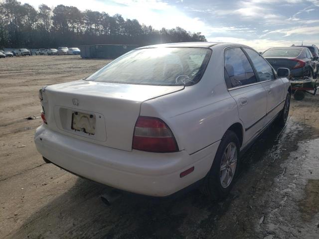 Photo 3 VIN: 1HGCD5531SA091568 - HONDA ACCORD LX 