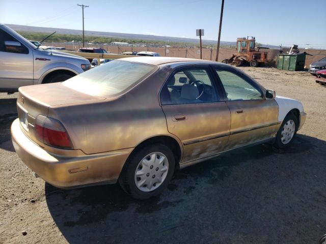 Photo 2 VIN: 1HGCD5533VA099210 - HONDA ACCORD LX 