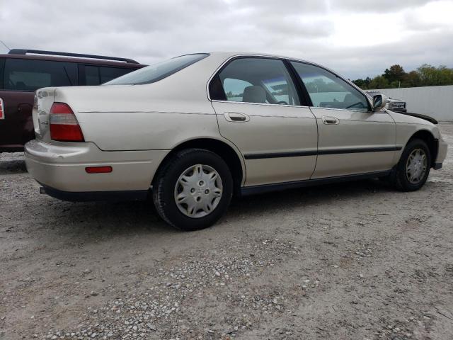 Photo 2 VIN: 1HGCD5536SA155135 - HONDA ACCORD LX 