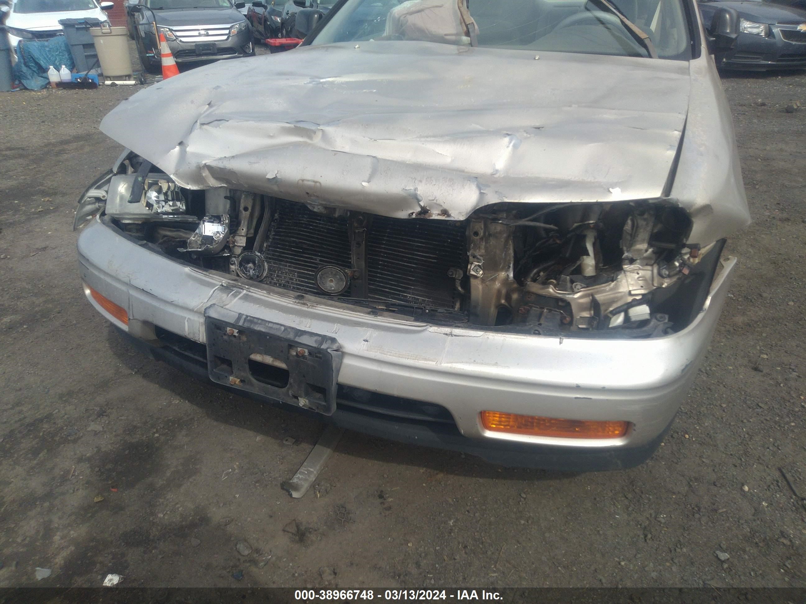 Photo 5 VIN: 1HGCD5538SA115669 - HONDA ACCORD 