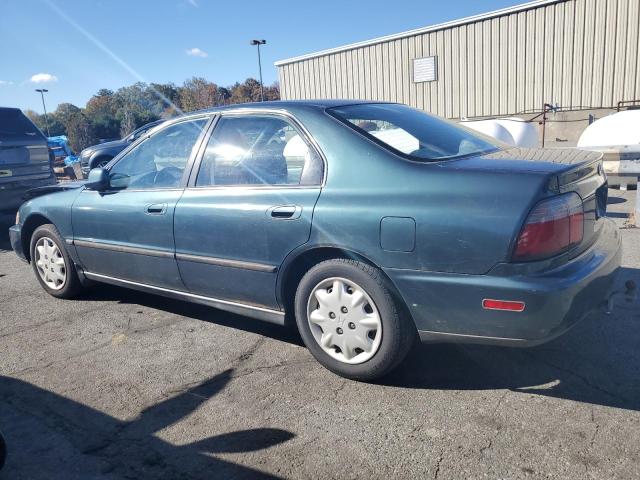 Photo 1 VIN: 1HGCD553XVA135913 - HONDA ACCORD LX 