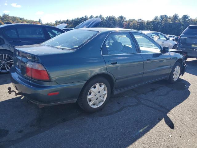 Photo 2 VIN: 1HGCD553XVA135913 - HONDA ACCORD LX 