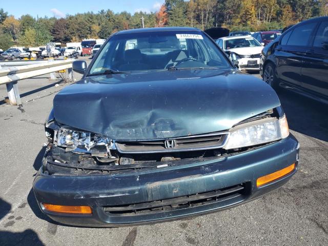 Photo 4 VIN: 1HGCD553XVA135913 - HONDA ACCORD LX 