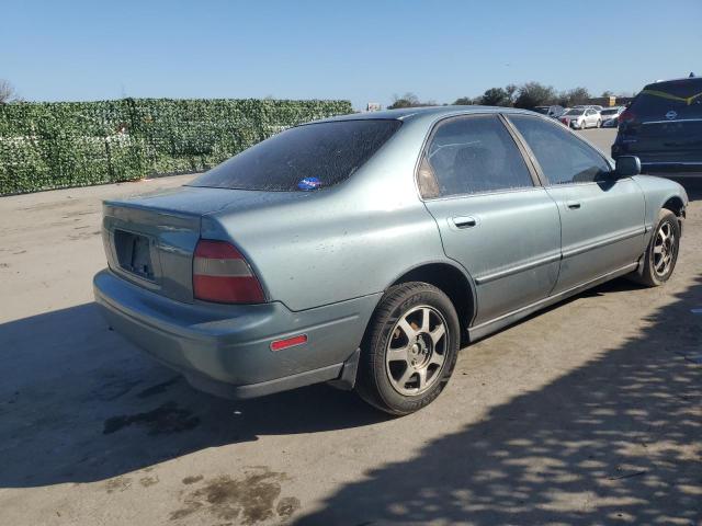 Photo 2 VIN: 1HGCD5551RA064740 - HONDA ACCORD 