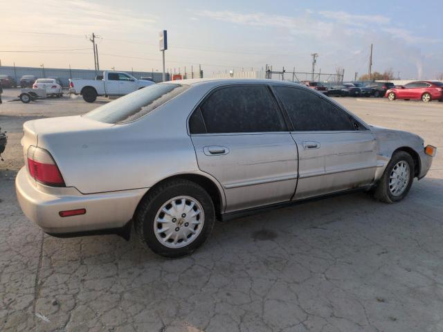 Photo 2 VIN: 1HGCD555XTA167694 - HONDA ACCORD EX 