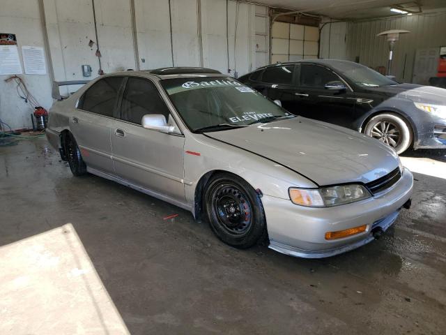 Photo 3 VIN: 1HGCD555XVA142393 - HONDA ACCORD 