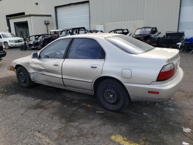 Photo 1 VIN: 1HGCD5600VA267650 - HONDA ACCORD SE 