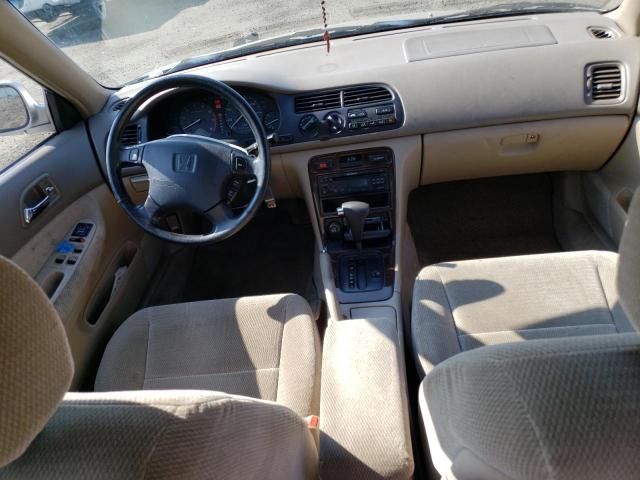 Photo 7 VIN: 1HGCD5602VA102487 - HONDA ACCORD 