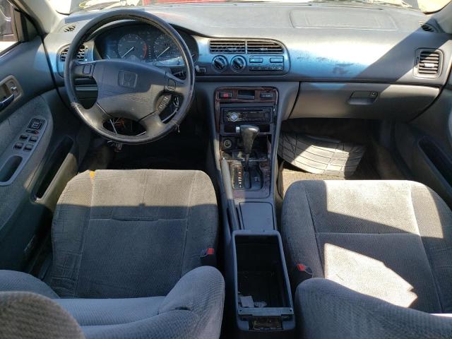 Photo 7 VIN: 1HGCD5602VA166027 - HONDA ACCORD SE 